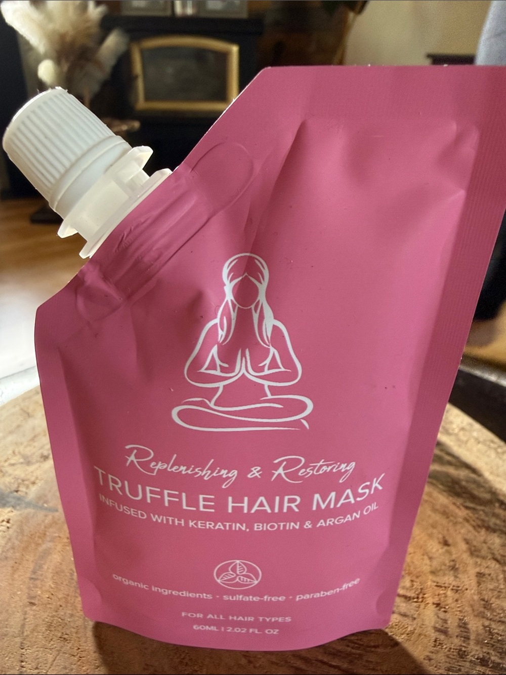 Truffle Hair Mask - Replenishing & Restoring (Pink Pouch)